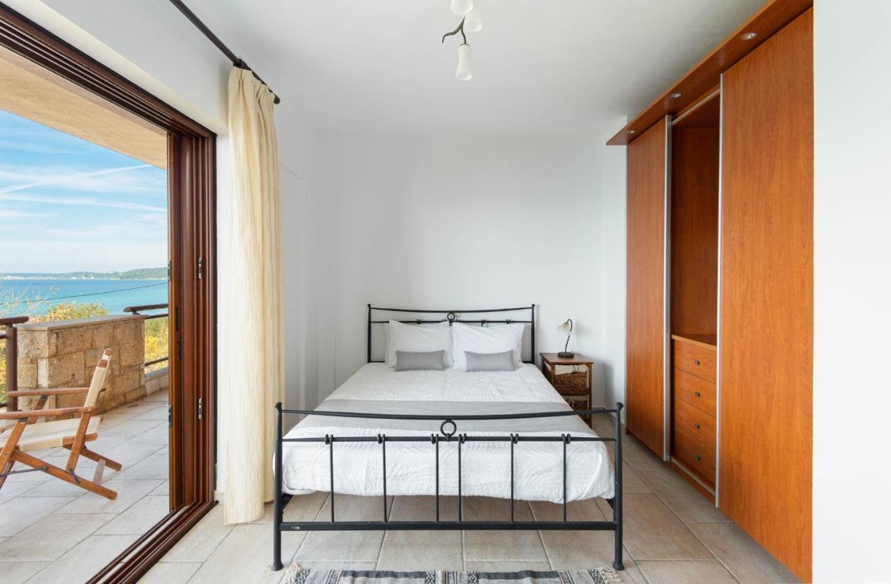 Seagrove, Beachfront Villa In Possidi #Feelslikehome Skála Foúrkas Buitenkant foto